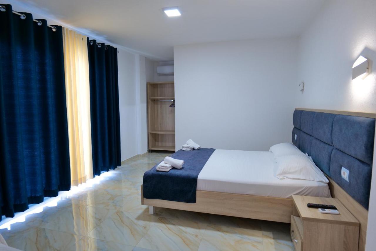 Hotel Solis Ксаміл Екстер'єр фото