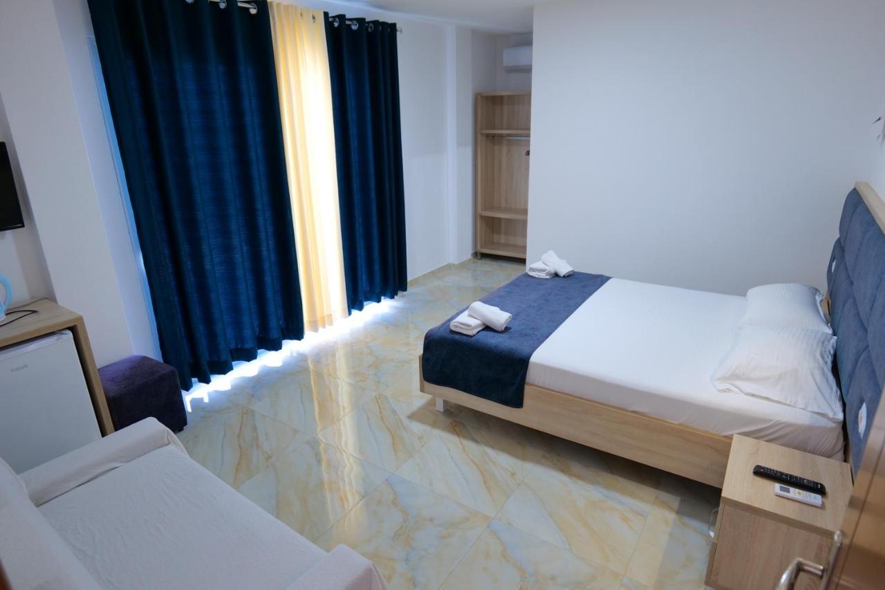 Hotel Solis Ксаміл Екстер'єр фото
