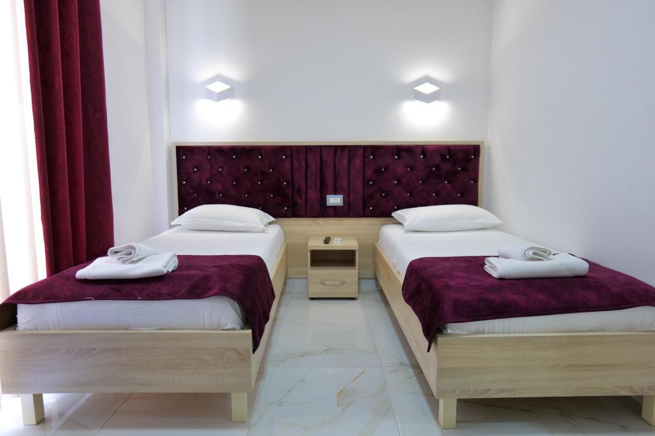 Hotel Solis Ксаміл Екстер'єр фото